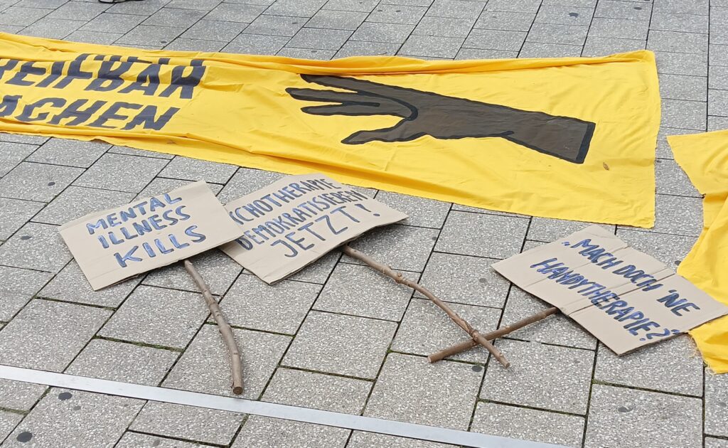 Verschiedene Demo-Schilder